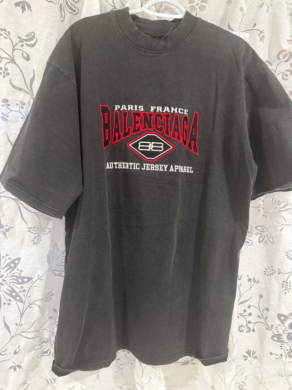 Balenciaga Black Short-Sleeve Tee with Red Logo  SIZE L oversized like XL